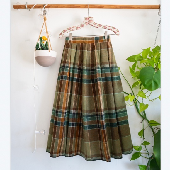 VINTAGE Cacharel Plaid Skirt - Picture 1 of 4